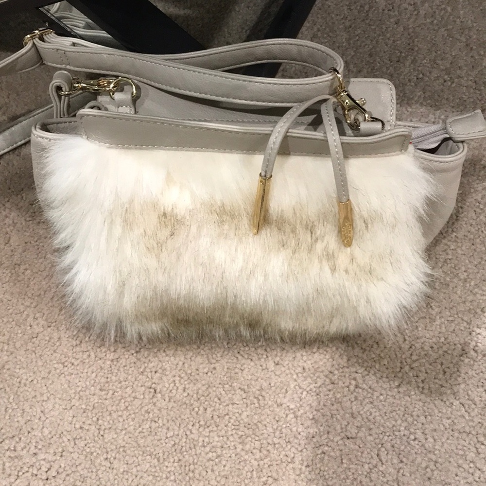 NWOT Carlos Santana handbag nude gold metal